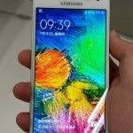 Опубликованы новые фотографии Samsung Galaxy Alpha