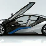 Электромобили BMW смогут заряжаться от фонарных столбов